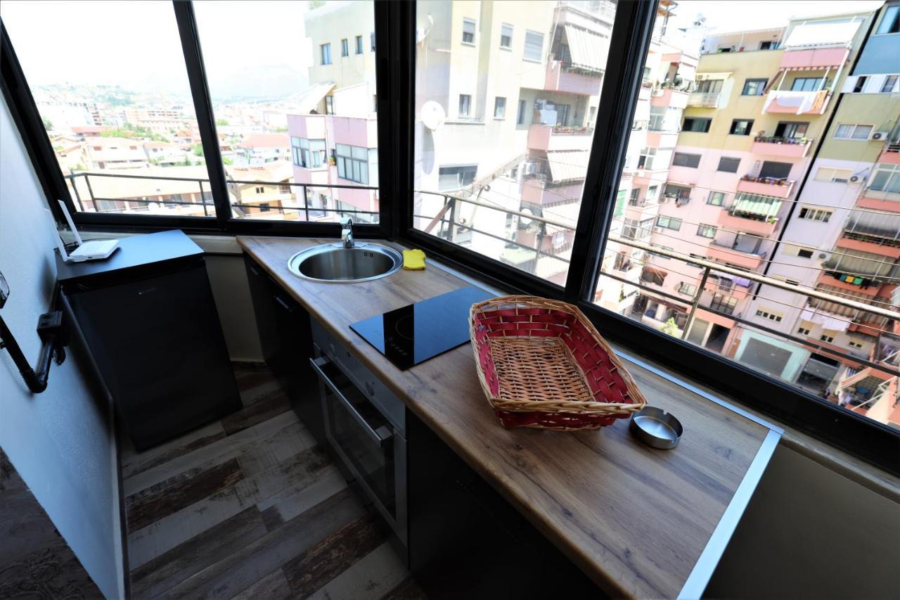 Stylish 1-Bedroom In Tirana #2 Exterior photo
